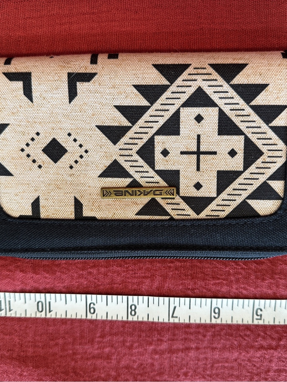 Dakine Black & Beige Tribal Print Wallet